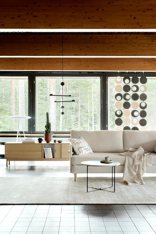 Tapio Anttila Collection Linkki 180 TV-Bank mit Schiebetür und Schublade, Eiche, dekorationsbild