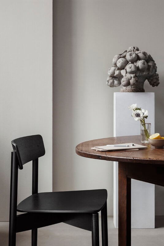 TAKT T01 silla Cross, roble negro, imagen de decoración