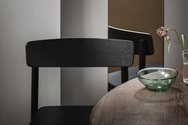 TAKT T01 silla Cross, roble negro, imagen de decoración