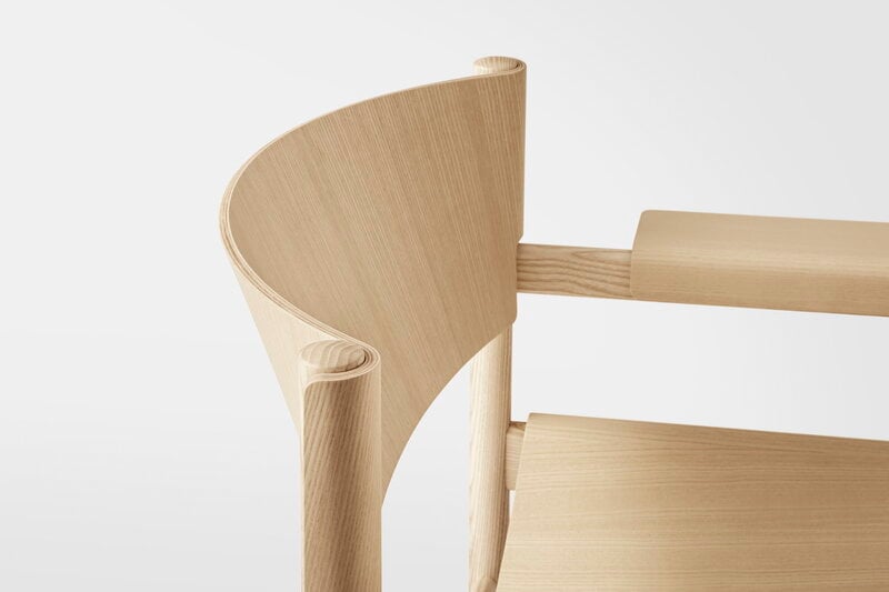 TAKT T04 Soft lounge chair, oak, view 2