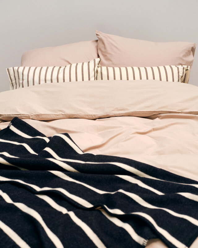 Tekla Lambswool blanket, 130 x 180 cm, starling stripes, decoration image