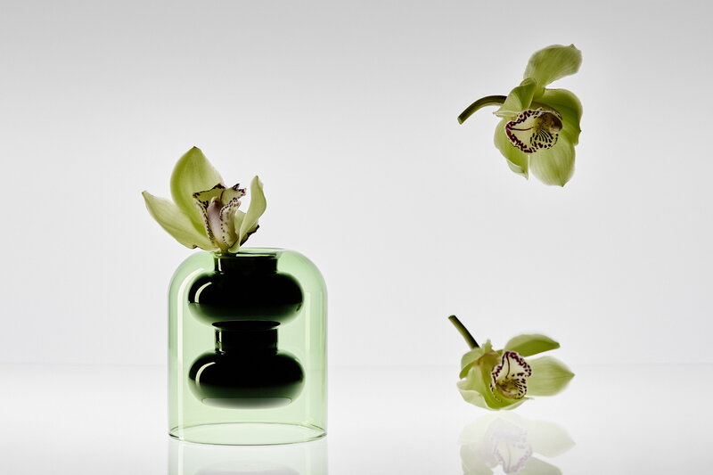 Tom Dixon Bump vase, short, black, decoration image