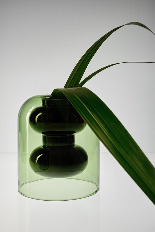 Tom Dixon Bump vase, short, black, decoration image