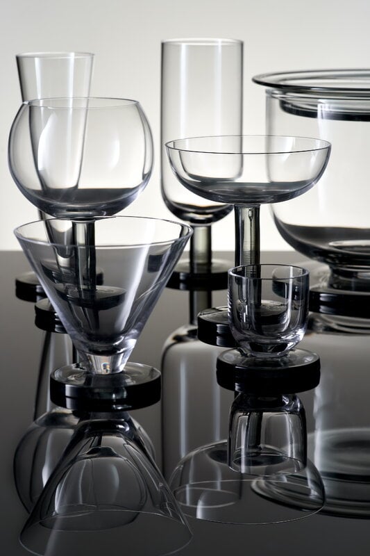 Tom Dixon Puck shottilasi, 4 kpl, sisustuskuva