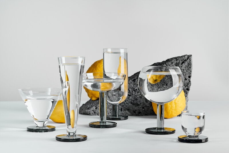 Tom Dixon Puck shottilasi, 4 kpl, sisustuskuva