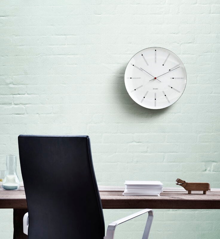 Arne Jacobsen AJ Bankers wall clock 29 cm white Finnish Design Shop