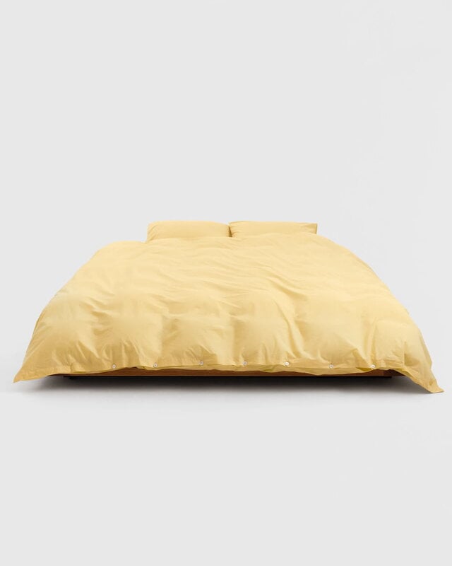 Tekla Double duvet cover, 240 x 220 cm, shaded yellow, dekorationsbild