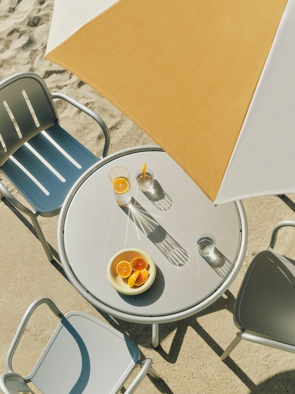 HAY Terrazza parasol, octagon, off-white - ochre, decoration image