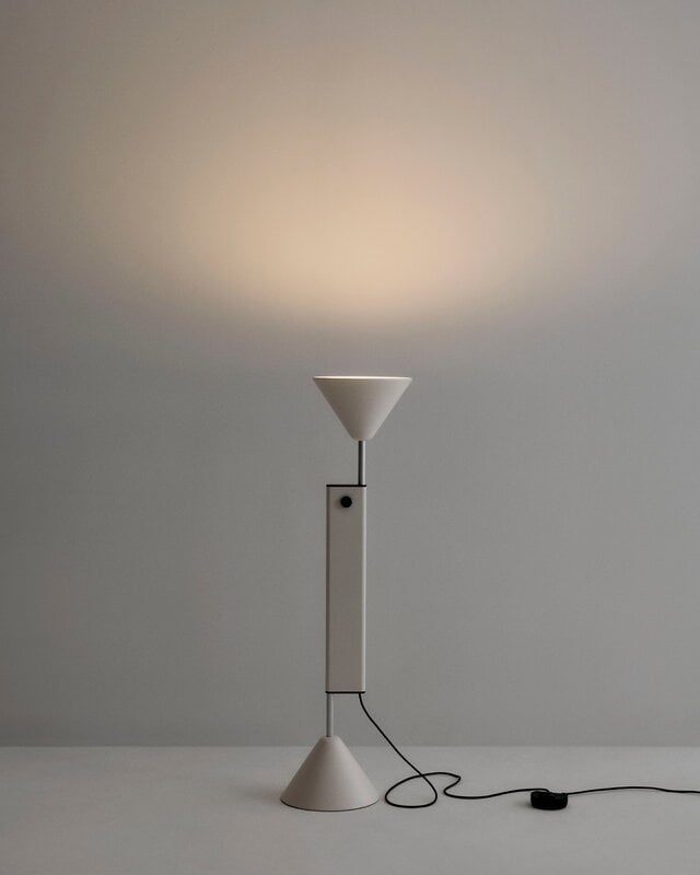 HAY Twist floor lamp, cream white, decoration image