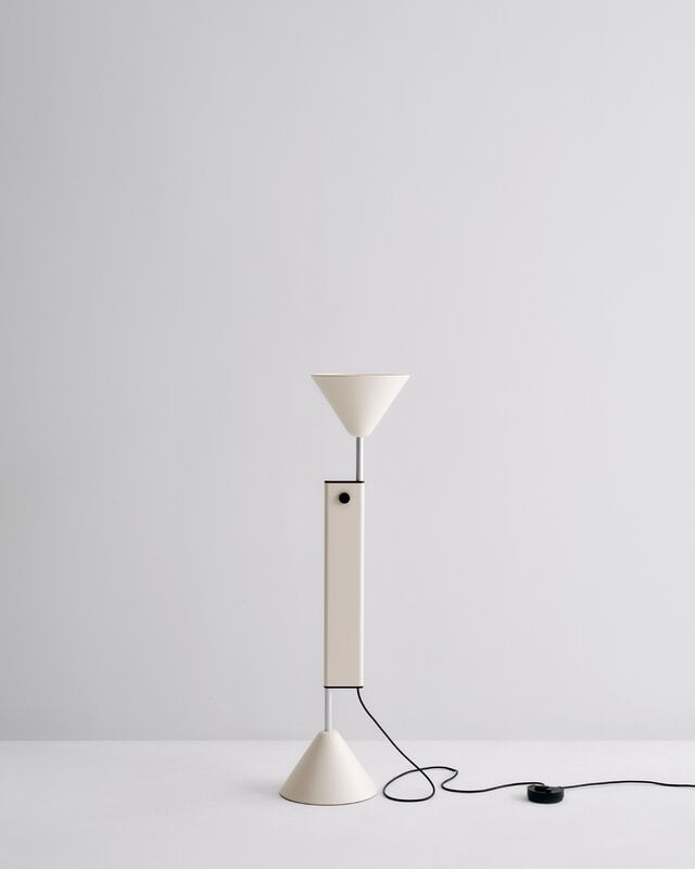 HAY Twist floor lamp, cream white, decoration image