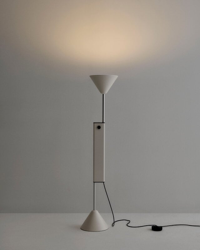 HAY Twist floor lamp, cream white, decoration image