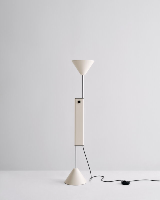 HAY Twist floor lamp, cream white, decoration image