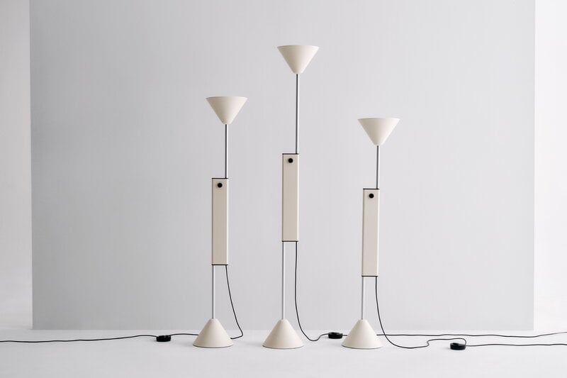 HAY Twist floor lamp, cream white, decoration image