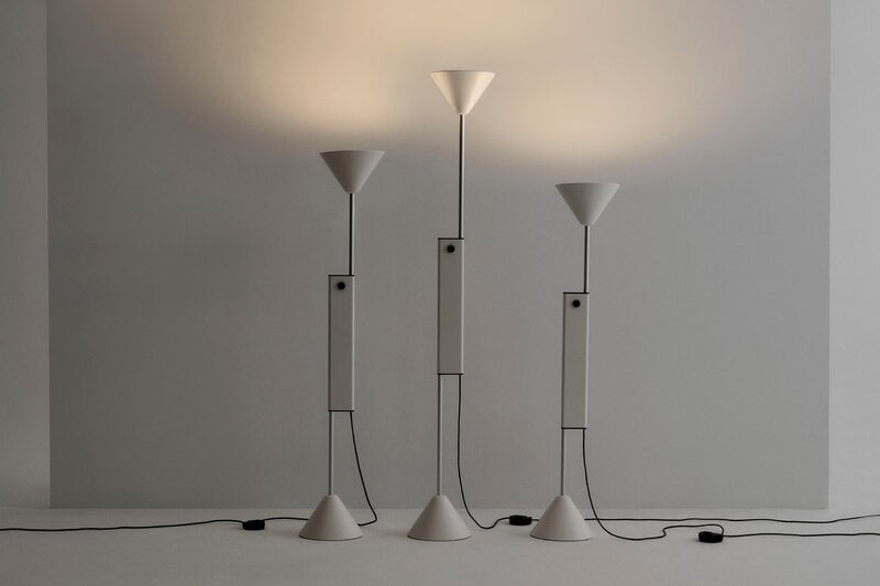 HAY Twist floor lamp, cream white, decoration image