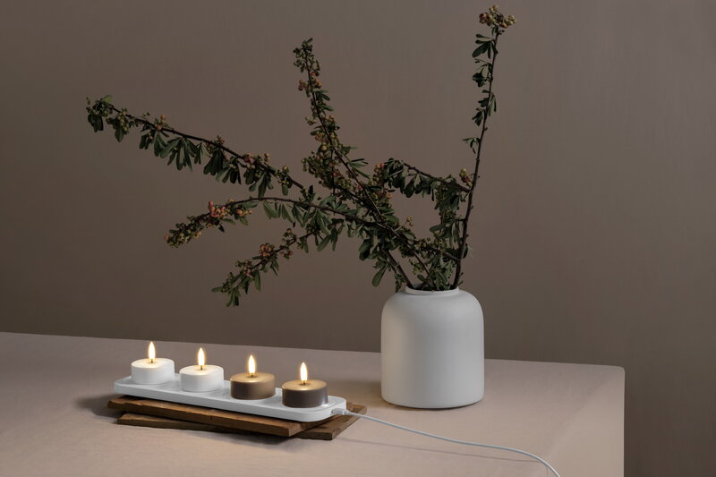 Uyuni Lighting Rechargeable LED tealight candle, 3,9 x 2,3 cm, white plain, 2 pcs, decoration image