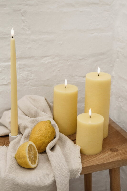 Uyuni Lighting Light candleholder for standard LED taper candles, 2 pcs, matte white, decoration image