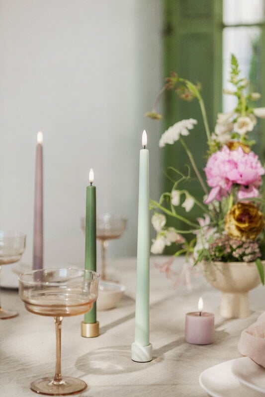 Uyuni Lighting Light candleholder for standard LED taper candles, 2 pcs, matte brass, decoration image