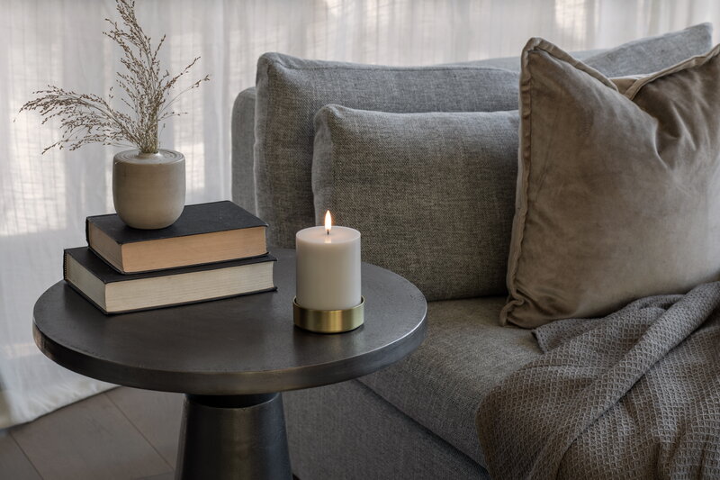 Uyuni Lighting Light candleholder for LED pillar candles, matte brass, decoration image