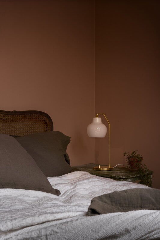 Louis Poulsen VL Ring Crown table lamp, opal glass, decoration image