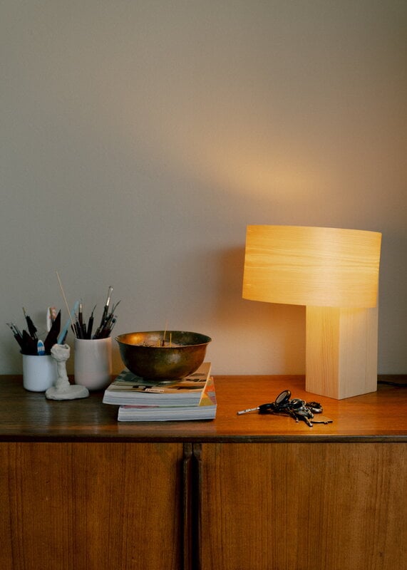 Vaarnii 018 Hoop table lamp, small, decoration image