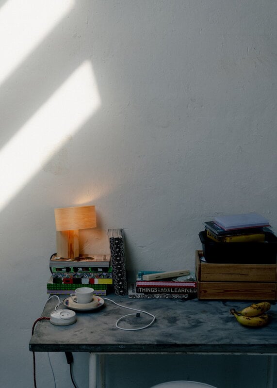 Vaarnii 018 Hoop table lamp, small, decoration image