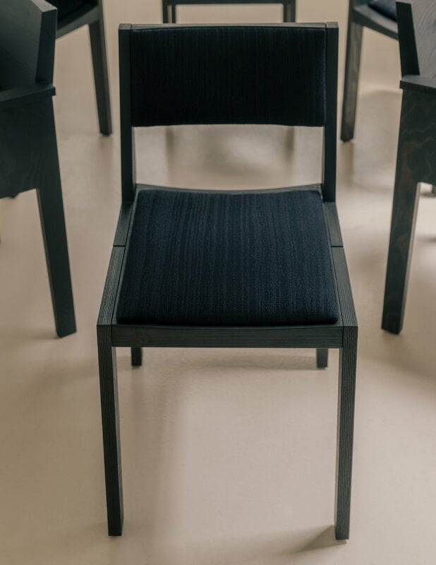 Vaarnii 016 Maasto tuoli, verhoiltu, musta - musta Kvadrat Alle, näkymä 12
