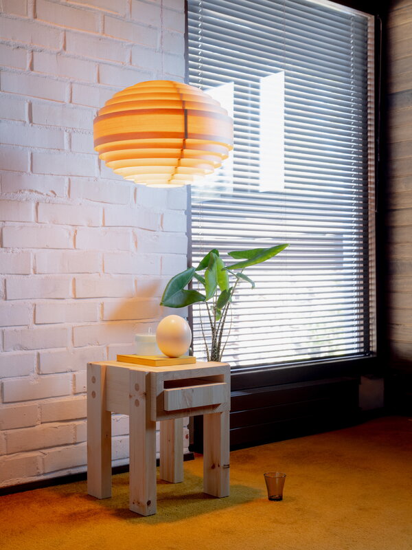 Vaarnii 1002 Hans pendant, 46 cm, pine, decoration image