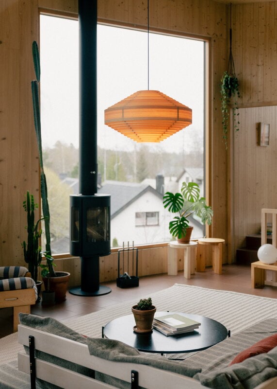 Vaarnii 1003 Hans pendant, 60 cm, pine, decoration image