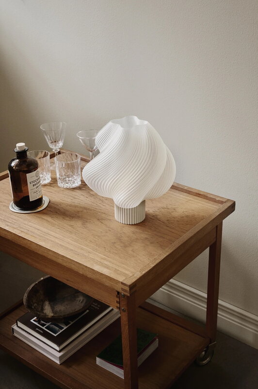 Crème Atelier Soft Serve table lamp, regular, vanilla bean, decoration image
