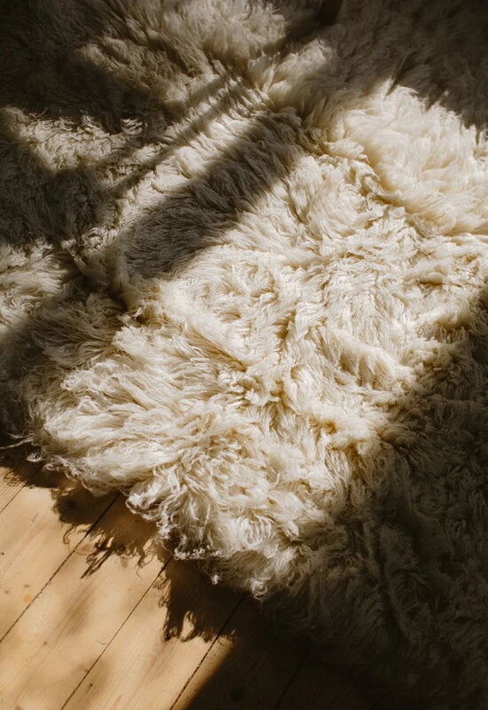 LAYERED Shaggy rug, bone white, view 4