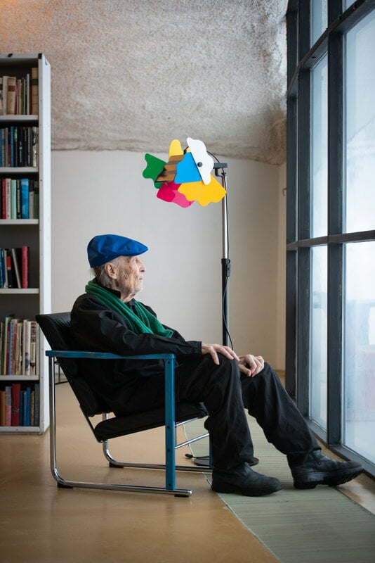 Innolux Perhonen floor lamp, black - multicolour, decoration image