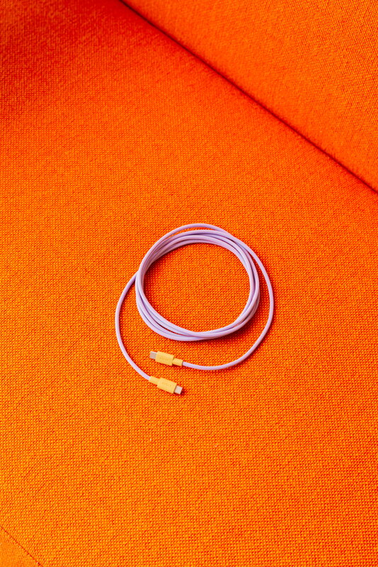 Avolt Cable 1 USB-C charging cable, 2 m, lavender glow, Avolt x Bauhaus-Archiv, decoration image