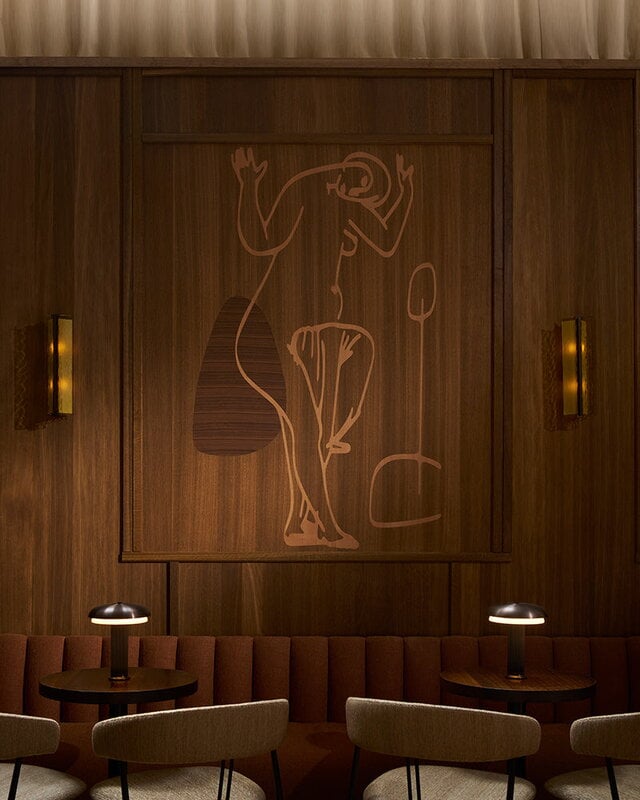 LYFA Ryff wall lamp, bronze, decoration image