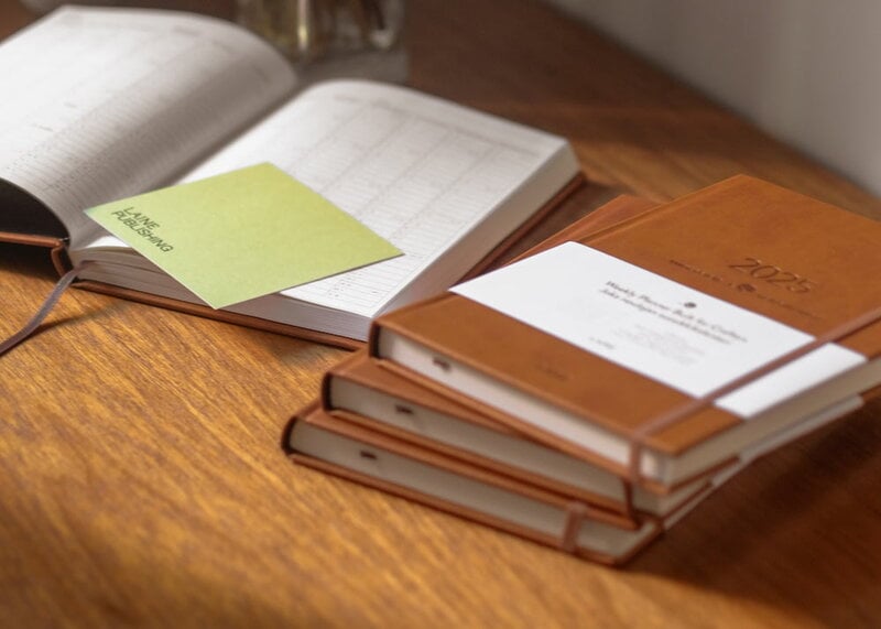 Laine Publishing Knitter’s Year 2026 weekly planner, brown, decoration image