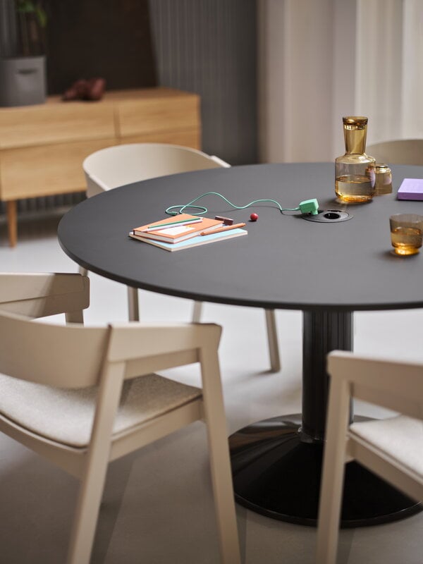 Muuto Midst table, 160 cm, black linoleum - black, decoration image