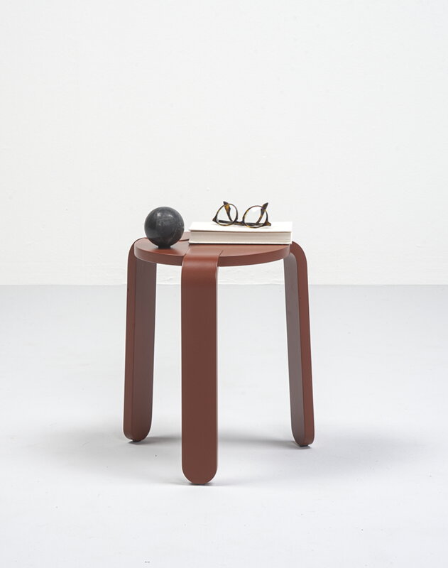 Muoto Collection Lulu stool, dark brick, decoration image