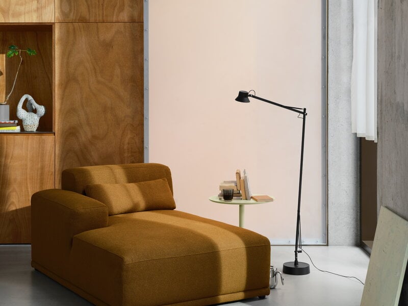Muuto Dedicate lattiavalaisin, musta, näkymä 18