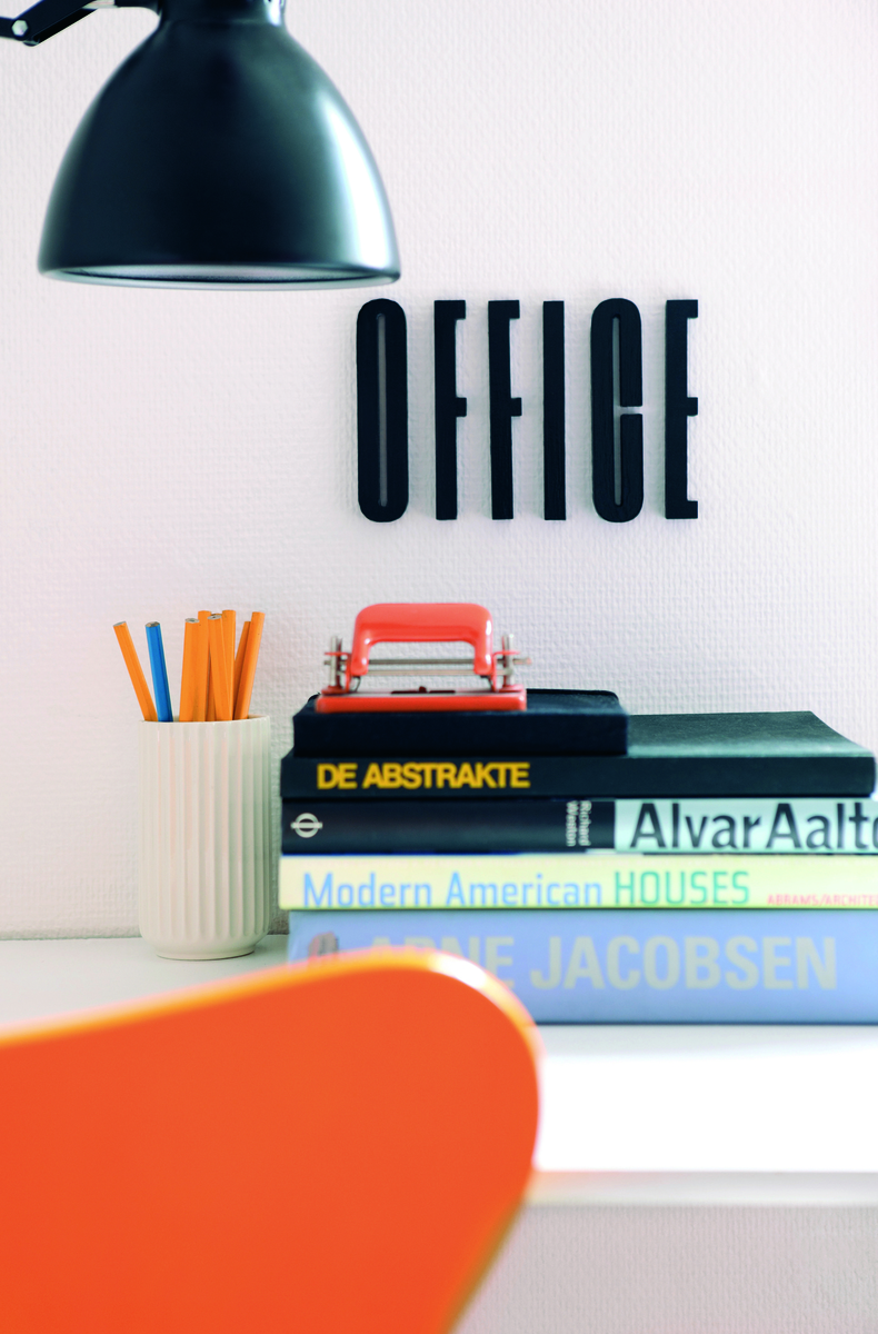 Design Letters Lettera In Legno Nero – A-Z – Altezza 12 Cm – Design Arne Jacobsen