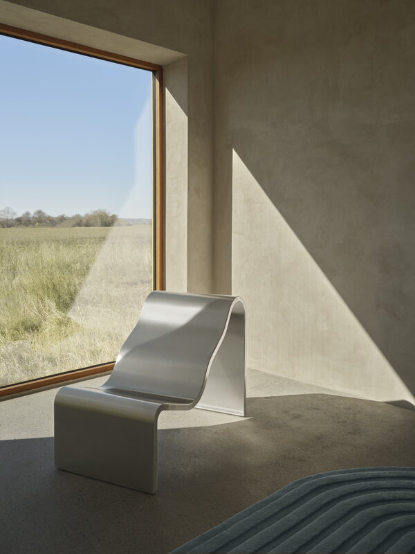 Muuto Dream view bench, 60 cm, brushed steel, decoration image
