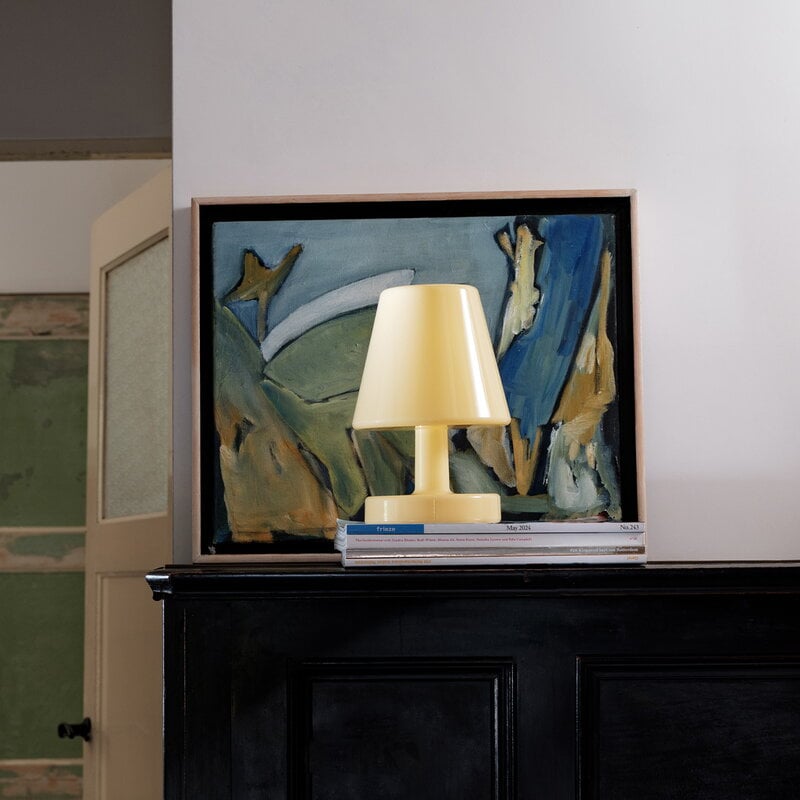 Fatboy Edison the Ambiance lampe de table portable, jaune pâle, image décorative