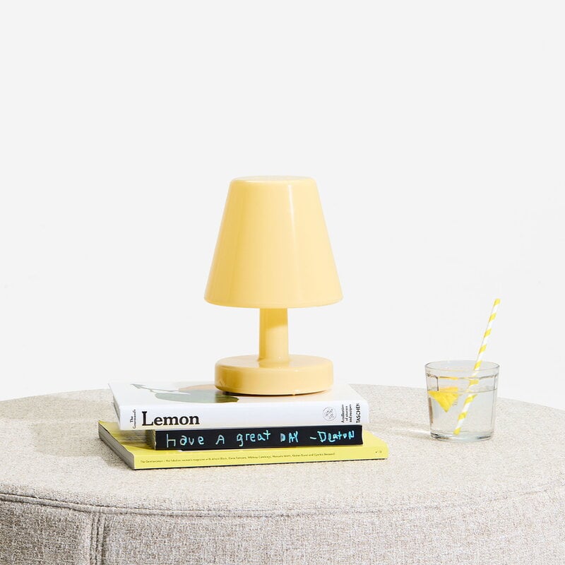 Fatboy Edison the Ambiance lampe de table portable, jaune pâle, image décorative