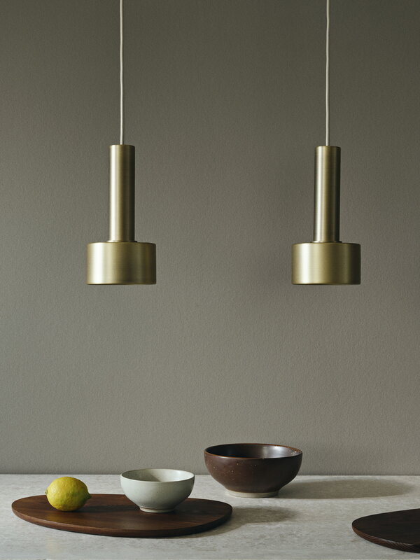 Ferm Living Socket Pendant High, riippuvalaisin, cashmere, näkymä 3