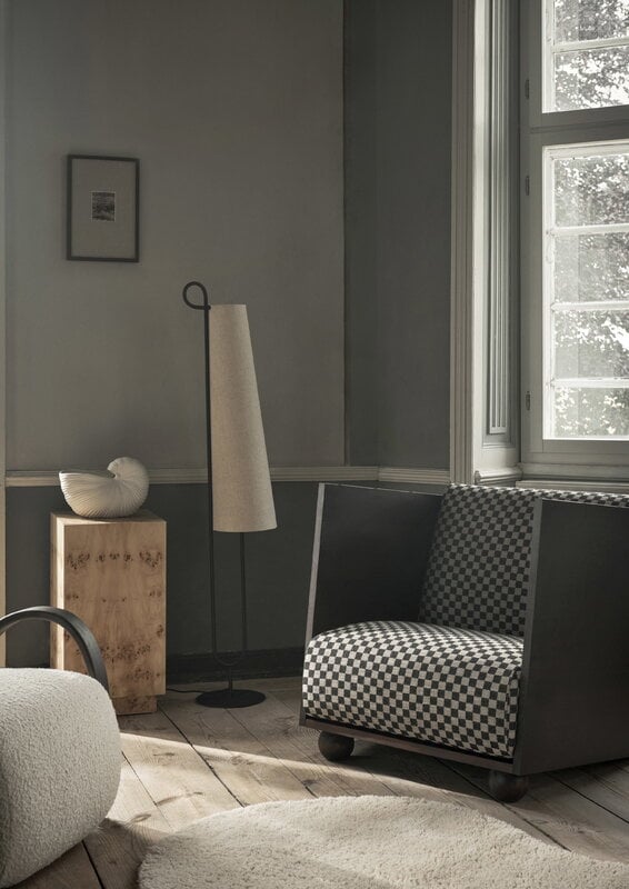Ferm Living Burl sivupöytä kaapilla, luonnonvärinen, sisustuskuva