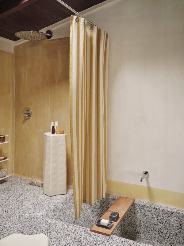 Ferm Living Tenda da doccia Chambray, dark lichen - parchment, vista 2