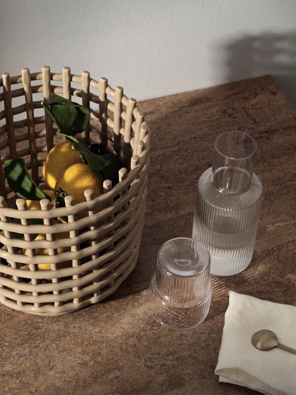 Ferm Living Ceramic kori, iso, cashmere, näkymä 2