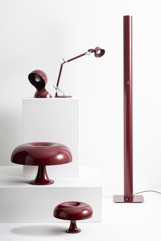Artemide Ilio floor lamp, 3000K, ruby red, special edition, view 2