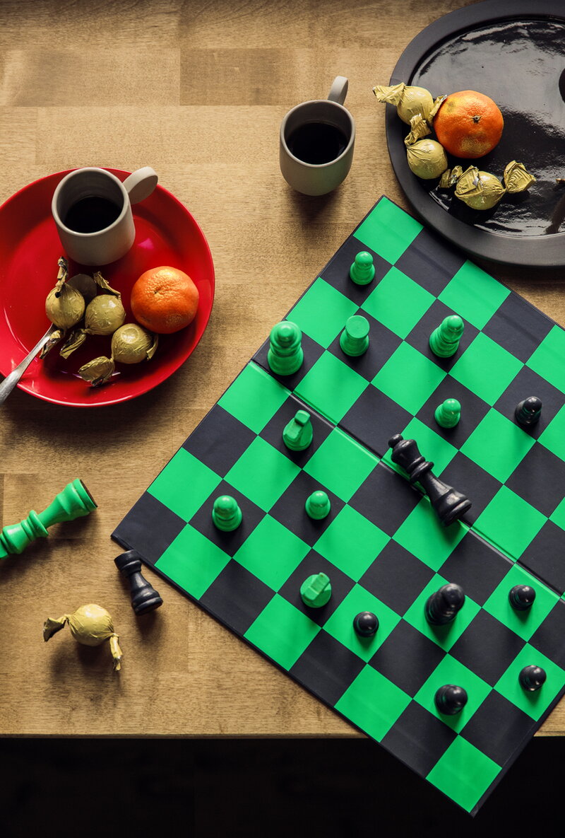 21th Century Italian Table, Chess Board with Chess Game