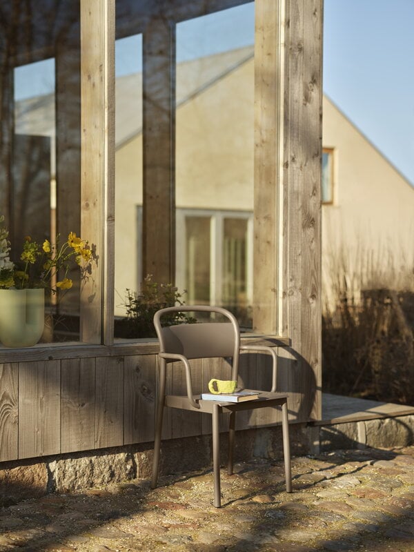 Muuto Linear Steel sillón, topo, imagen de decoración