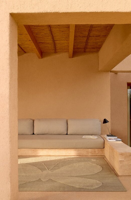 Nanimarquina Lucia Eames Butterfly villamatto, sisustuskuva