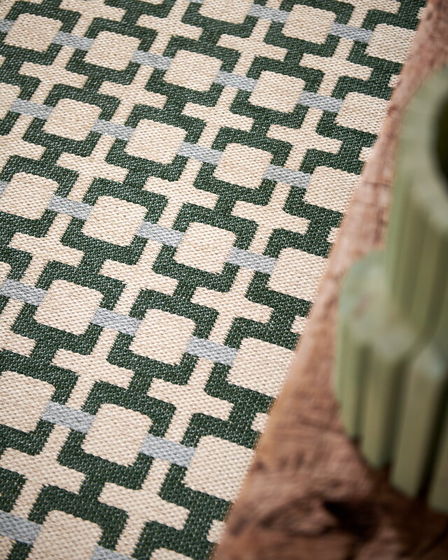 Pappelina Tom runner rug, leaf - cream - sage, decoration image